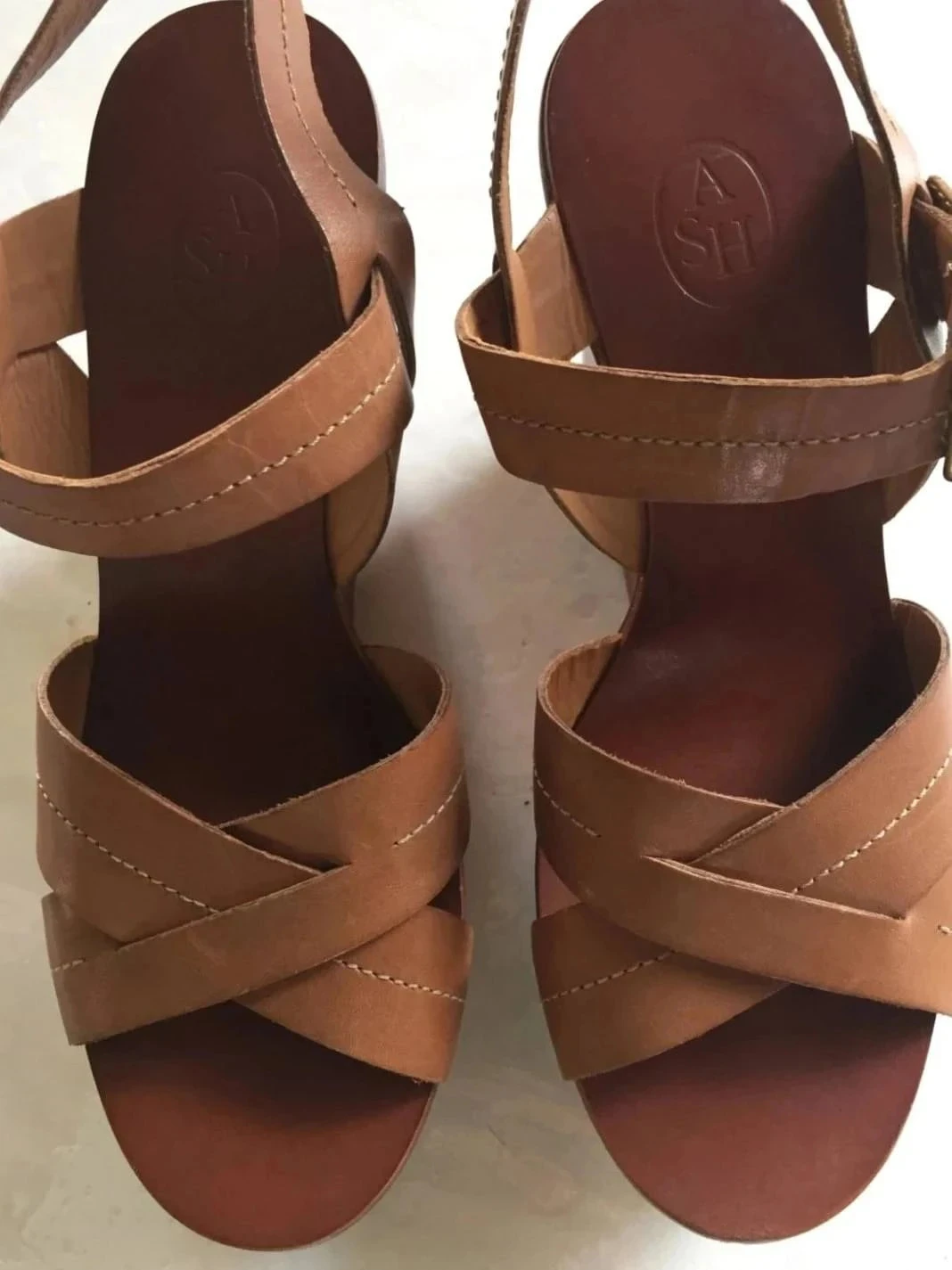 Sandales nu pied compensé ASH pointure 38 – photo 6